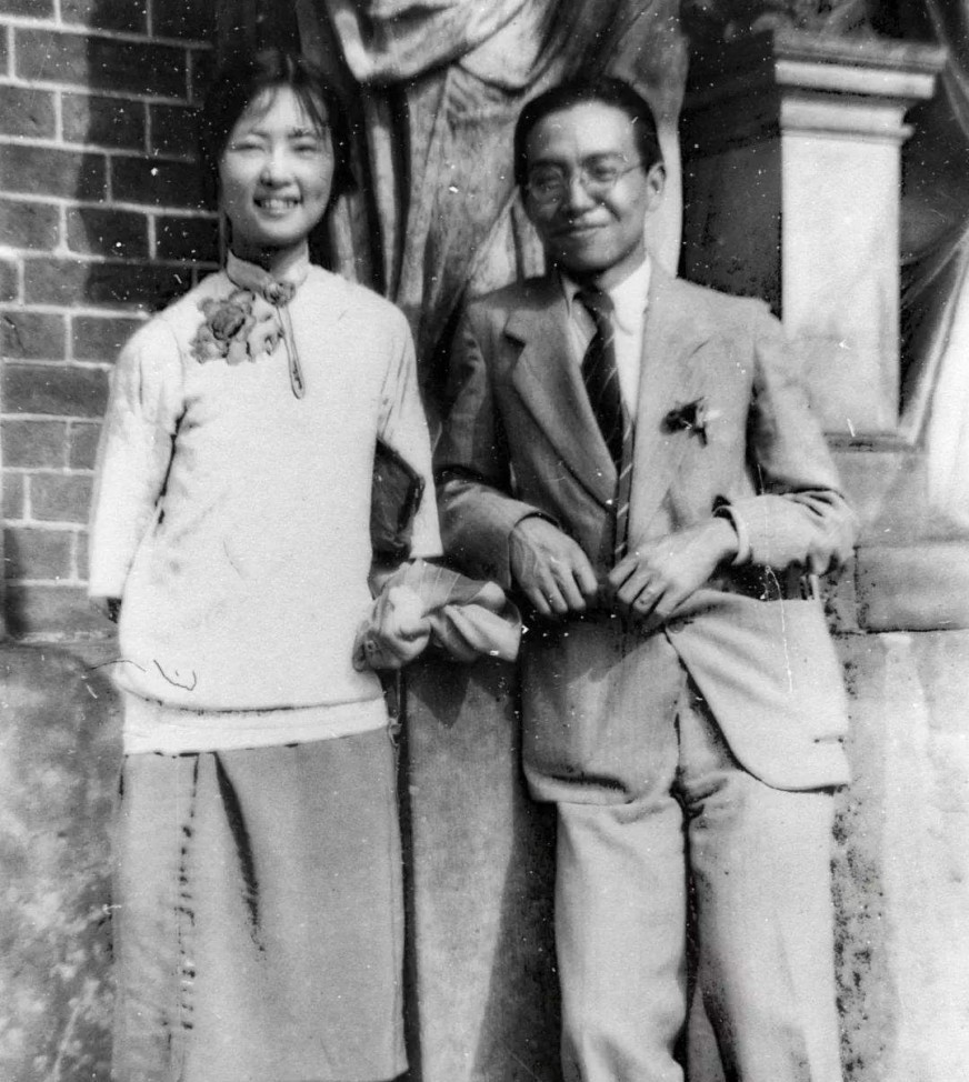 老照片|老照片：图1漂亮的“中国第一位女飞行员”，图6梁思成和妻子林洙