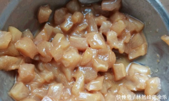 过瘾|入秋后,我家就馋这道菜,色泽诱人,清香脆嫩,一周7次都不过瘾