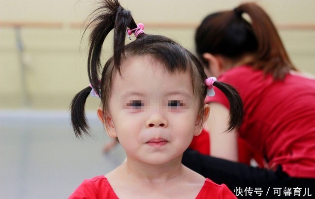 宝妈|熊孩子扯断别人项链，得知价格不菲！宝妈：我只赔五百块钱