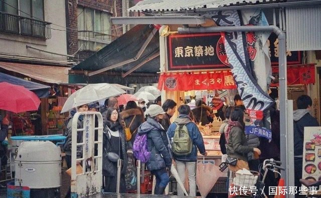 市场|全球最大海鲜市场被拆,六旬老人失声痛哭:请把它还给我