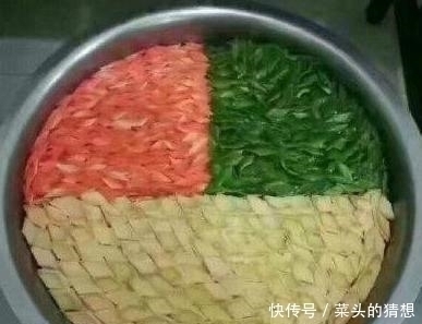 碰到|碰到有“强迫症”的厨师,帮厨“抱怨”,顾客却觉得很放心