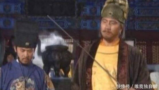 朱元璋|朱元璋酒席上给功臣夹菜，功臣越想越不对，回家亲手杀了两个儿子！