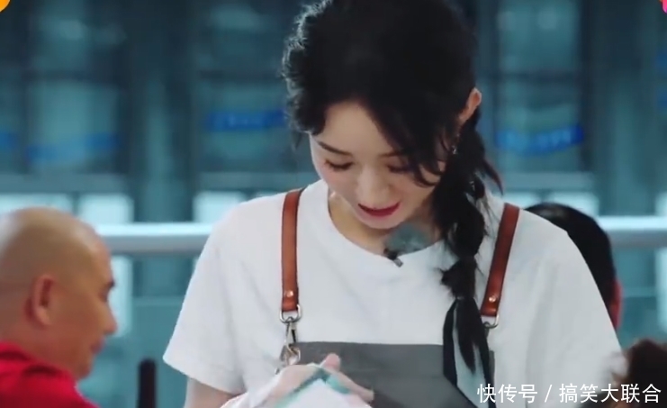  时隔|赵丽颖时隔三年首接综艺，却被群嘲，是情商低还是不适合上综艺？