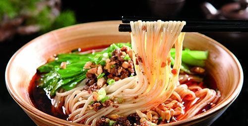 跳舞|舌尖上跳舞的美食,位居中国四大菜系之首,这儿的小吃不容错过