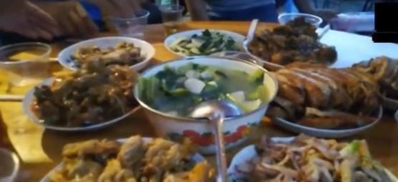 聚餐|聚餐时轮到农村同事,一半人都没来,看了朋友圈后,又都跑来了