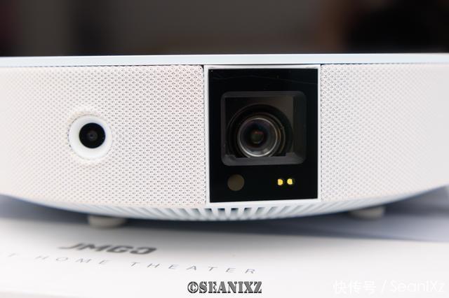  G9|家用影音与办公一台坚果G9投影仪搞定