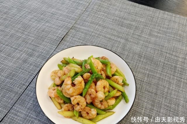 简单|秋天晚餐“二多一少”，天天4个菜准点发朋友圈，网友太实用