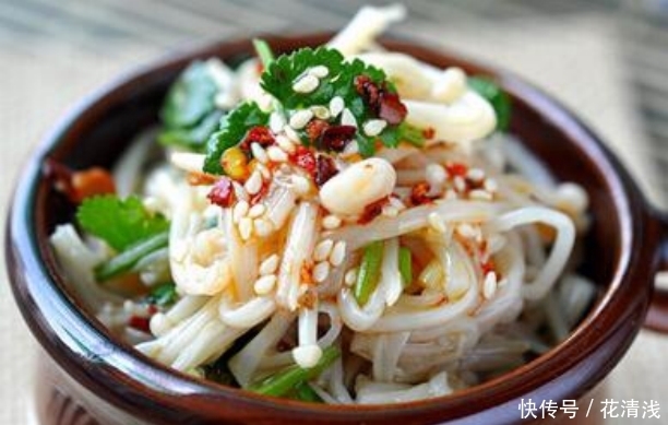 美食|美食推荐：培根土豆、香菇豆干肉酱拌面、椒油金针菇、鸡块烧冬瓜