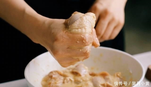 般的|这道「日式炸鸡」,摄入的不是热量,而是热恋般的感觉