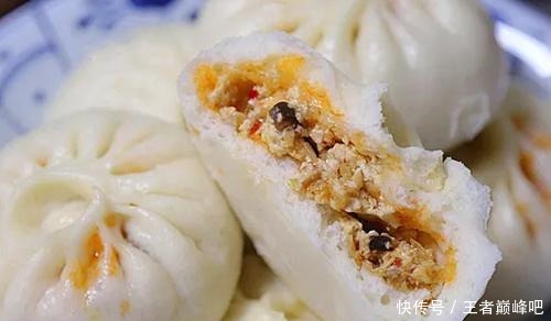 配方|豆腐做包子,试试这配方,表皮松软,鲜香味美,一口气吃三个!
