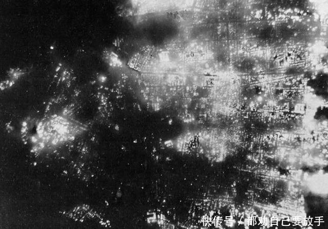  场景|惨烈度空前：影像纪录二战美军轰炸日本场景