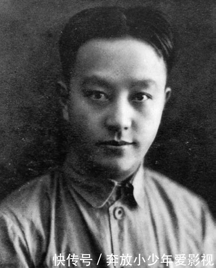 张国焘|在王明与张国焘谈话不到一月后,张国焘做出一个历史性决定