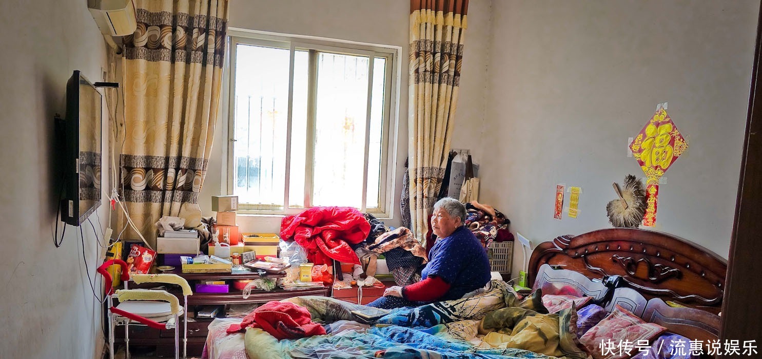 张奶奶|七旬奶奶独身一人住楼房，每天有三样宝贝陪伴，希望儿女回家看看