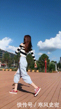 漫画|搞笑漫画:小伙子忽然认为抄近路可行