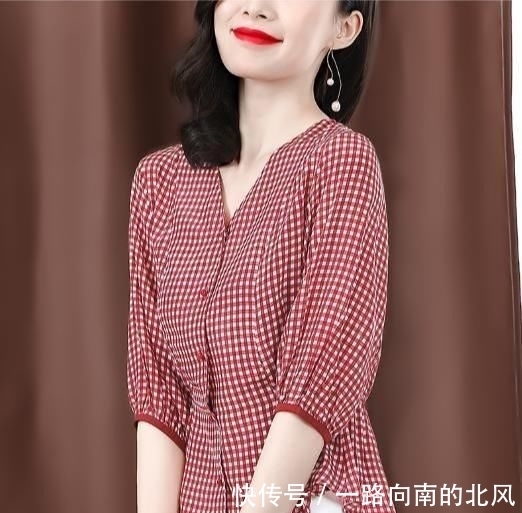 穿搭|40岁女人衣服买精不买贵!记住下面几个搭配技巧,穿出优雅高级感