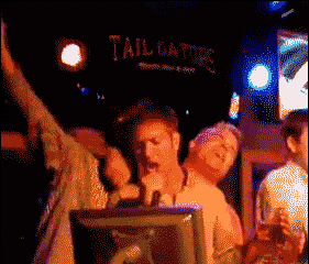 搞笑|搞笑GIF：这是什么情况？怎么还有活的？