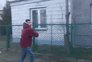 大哥|搞笑GIF：就大哥这指法，应该不缺女朋友吧！