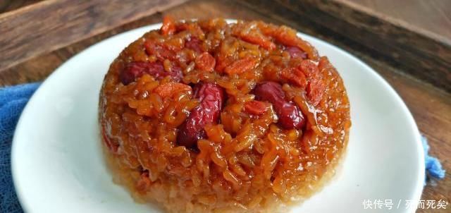  年糕|糯米粉开水烫一烫,比年糕做法还要简单,比糍粑好吃