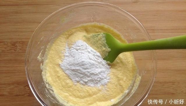 香甜|玉米别再啃着吃了,换个做法,香甜软糯,孩子最爱吃