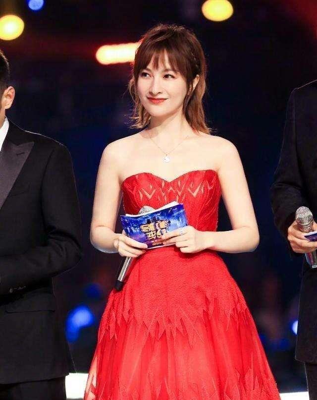 姐姐|《乘风破浪的姐姐》吴昕:一个“废柴”的逆袭