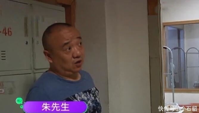  主管|啤酒标签上16.6元一箱 男子结账时傻了眼 超市主管：随便投诉！