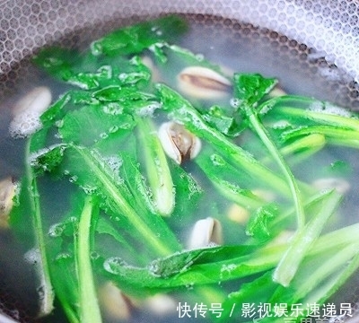 传统|#钟于经典传统味#上汤豆皮青口小白菜