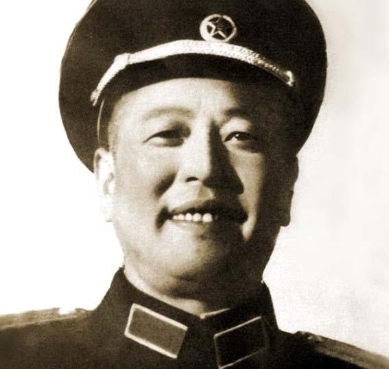  开国|兄弟三人参加红军后, 杳无音讯, 再见面时都成了开国少将