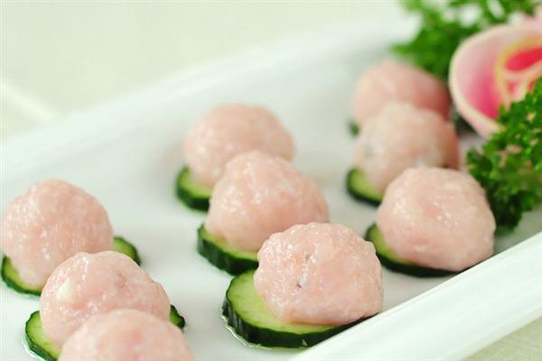 冻虾|不管是煮活虾还是冻虾，建议不要直接下锅煮！这样做，虾肉嫩不柴