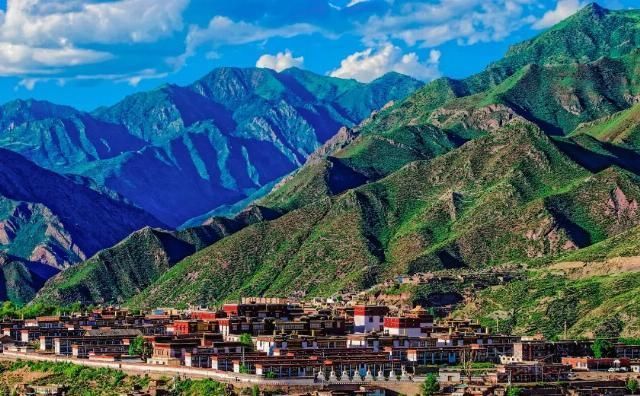 雪山|凝聚冰川、古道、湖泊、雪山、草原和古文明的康巴腹地