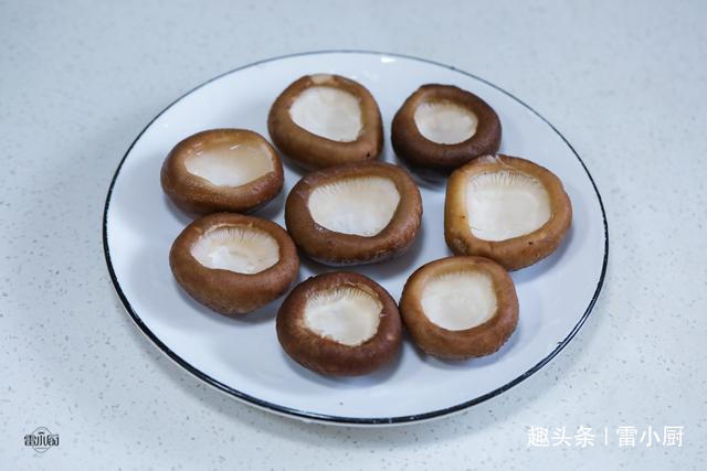  饭菜|给儿子做了道下饭菜，爷爷想要尝尝，儿子说给一头猪都不换