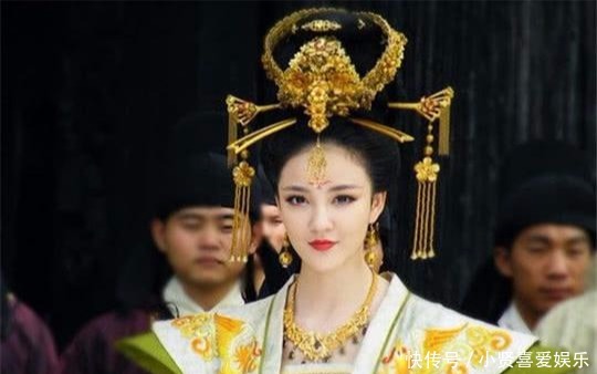 皇帝|老婆被人拐了,皇帝还帮着数钱,最后惨死妻女之手!