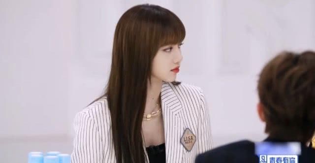  成熟|蔡徐坤久违上热搜，时隔两年再回训练营，对比照成熟不少