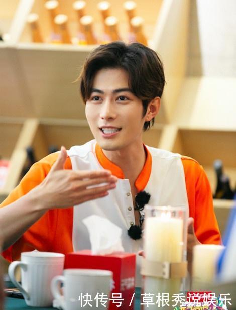 再战|《元气满满》胡军杨洋再战捉迷藏 黄明昊遭“嘲讽”