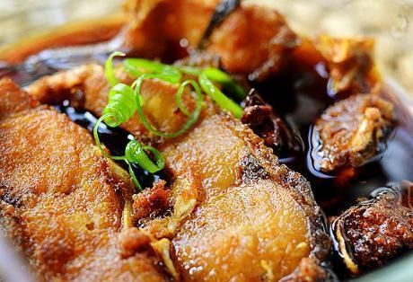 一滴水|我家草鱼从不水煮,这做法不加一滴水,鲜嫩无腥味,家人特爱吃