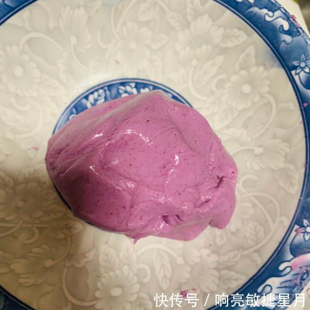糯米粉|牛奶蜜豆紫薯丸子汤,好吃又可爱