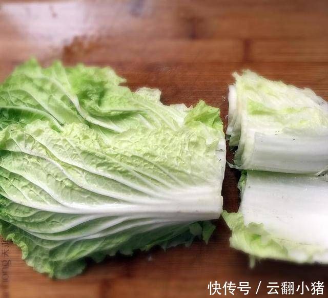 清炒|白菜别清炒,里面包点肉,轻易做成酿肉卷,让最普通的白菜高大上