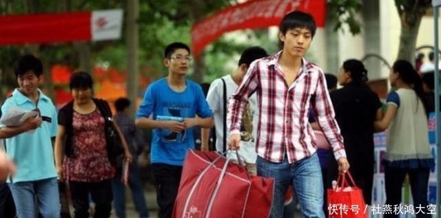 本科学历|民办本科和专科院校哪个更好?老师:就业时本科学历是“敲门砖”