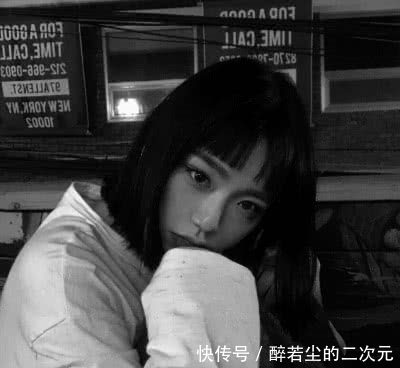 电话|网易云热评:毕业那天喝了一瓶白酒,睡醒后接通了兄弟的电话……