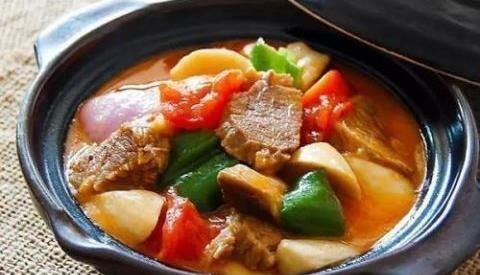 青椒|精选美食青椒炒蛋,核桃鸡片,鱿鱼烧排骨,番茄炖牛肉的做法