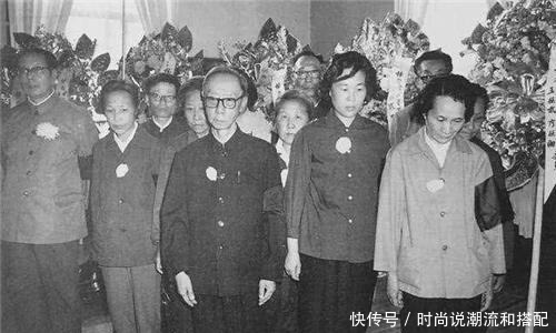 沾边|溥仪晚年被介绍相亲对象,只要女方跟这2个字沾边,他便坚决不娶