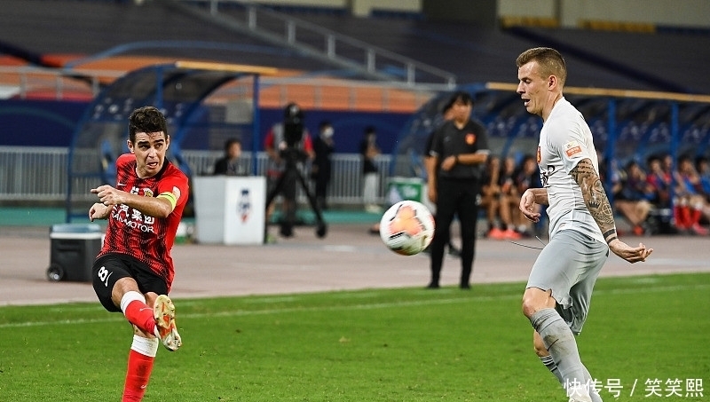 验出|一场4-0,让上港验出球队最大毒瘤!球迷:我们已经成功将他忘记