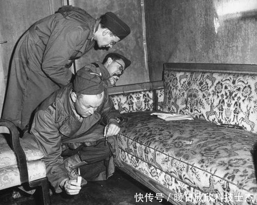 发霉|希特勒最后藏身的地堡的真实景象,军帽已发霉,墙上有日本旗