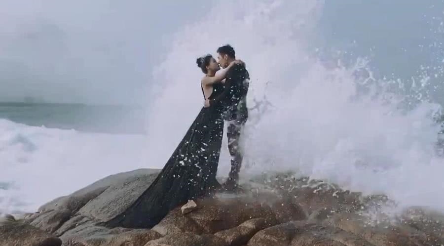 黑纱|高颜值夫妻霸气拍黑纱婚纱照,原图连人脸都看不清,成片好美