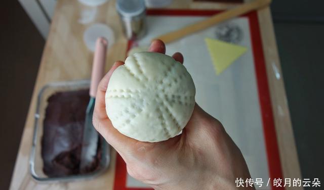 关键|名店包子馒头面团大公开，光滑暄软的馒头和包子，面团加工是关键