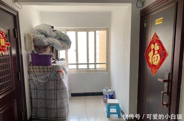  花家地小区|小区楼道堆杂物屡治屡现，堆放三四年业主不听劝