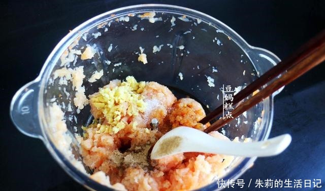 热量|减肥餐,豆腐肉丸子汤,简单又味美,做1次1周就够了