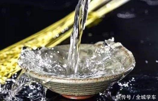 白酒|喝一杯白酒相当于喝多少啤酒看完后才明白,和自己想的差多了!