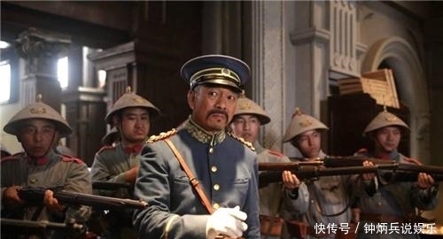 辫子|年轻的鲁迅去理发，出来后写了首很酷的小诗，最后7字风靡100多年