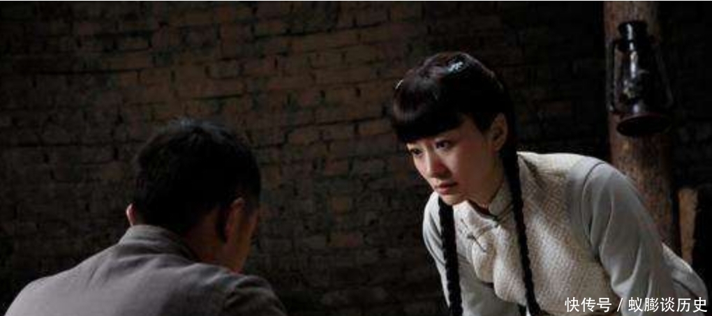 新郎|她13岁与17岁男子私定终身，大婚之时才知，新郎是47岁公公