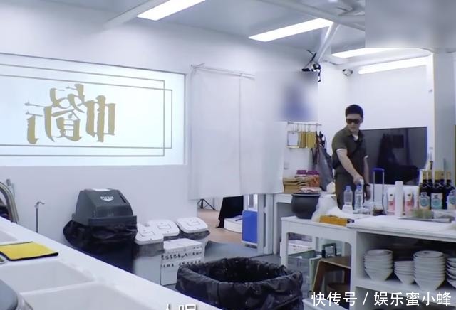  预告|《中餐厅4》预告“移花接木”，张亮潇洒离开，口碑却差点不保